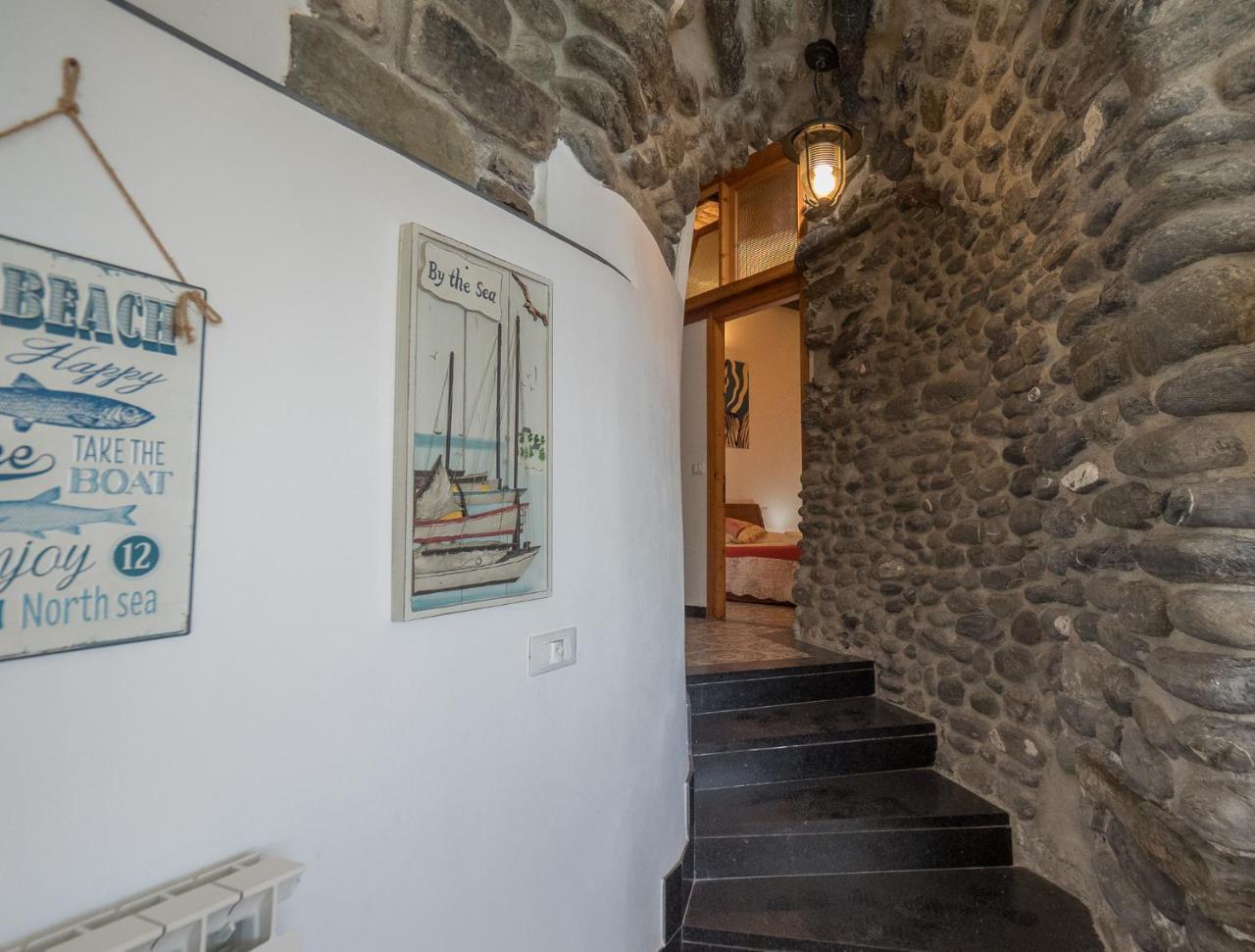 Unda De Ma Sea View Terrace Apartment Вернацца Экстерьер фото